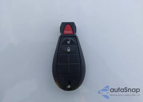 2019 Jeep Cherokee Latitude 4X4 z USA, uszkodzony, nr VIN 1C4PJMCB4KD281943